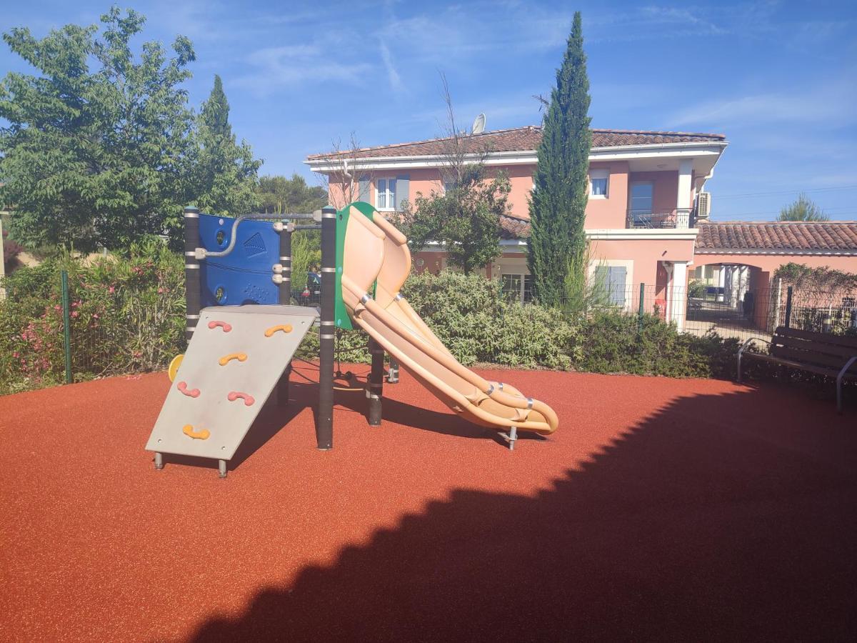 Apartament L'Arbois - T2 Avec Piscine Entre Aix Et Marseille Cabriès Zewnętrze zdjęcie
